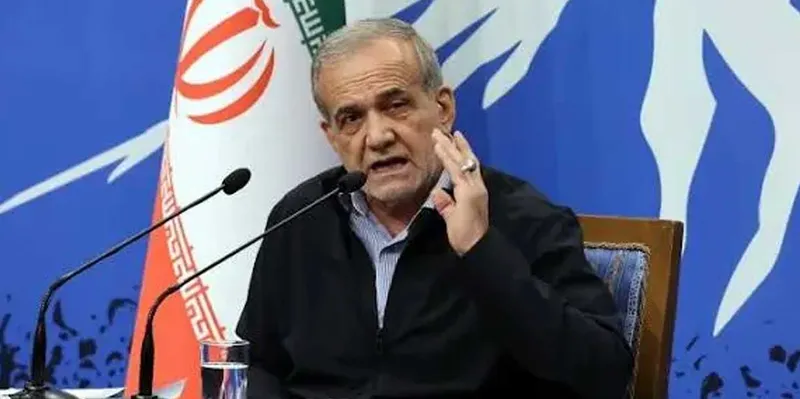 Irán enaltece su soberanía y resistencia en acto de conmemoración nacional