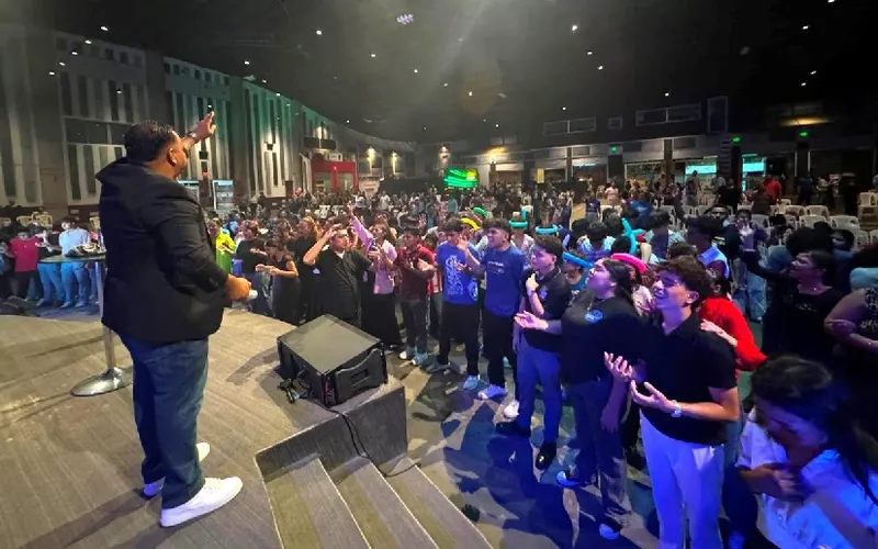 Noche Juvenil Cristiana