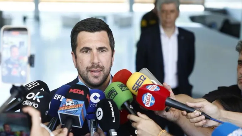Enrique Riquelme: "Sabemos lo que supone enfrentarse a un grupo que ha estado 20 años sin elecciones"