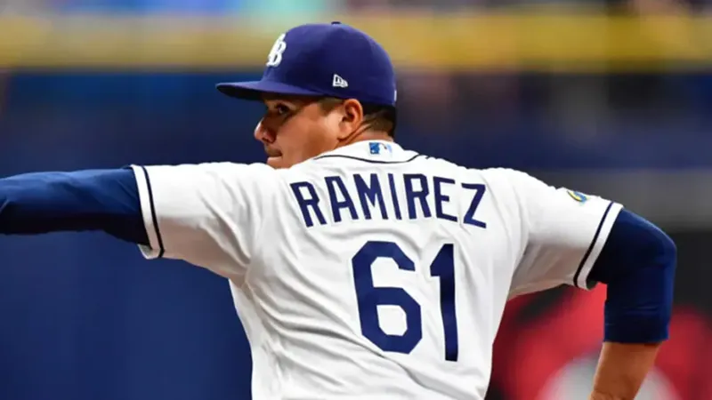 ¡Erasmo Ramírez queda sin equipo! Rockies de Colorado lo dan de baja