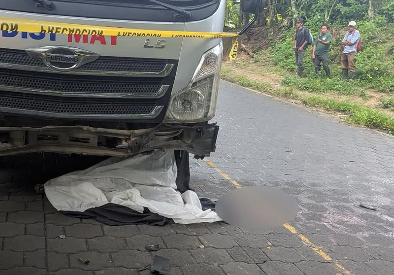 En Nueva Segovia motociclista muere al chocar de frente contra un camión