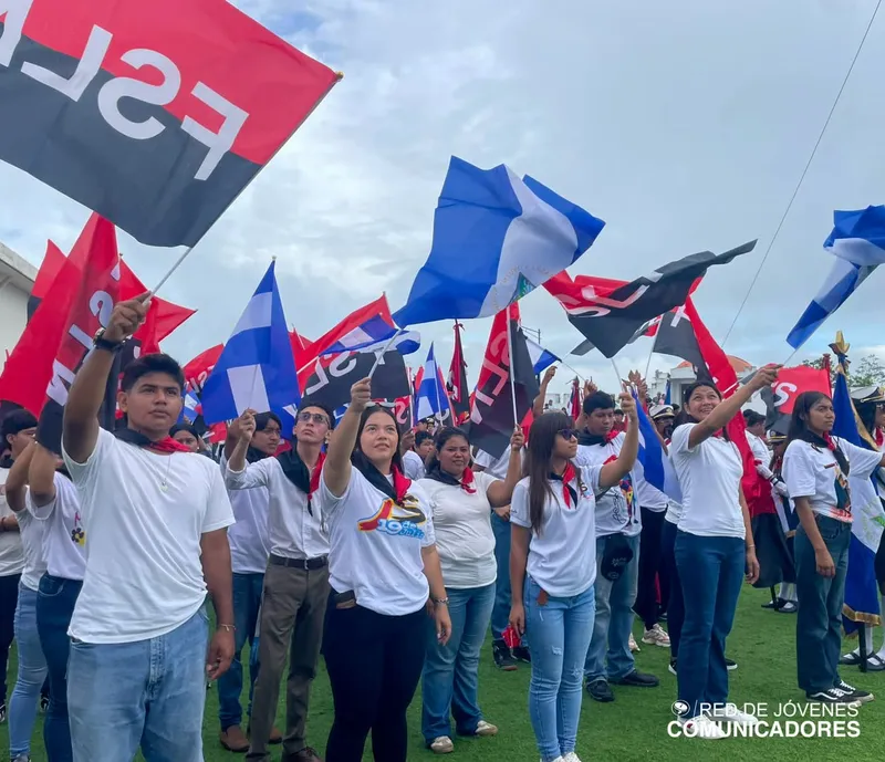 Juventud Sandinista rinde homenaje al Héroe Nacional, General Benjamín Zeledón