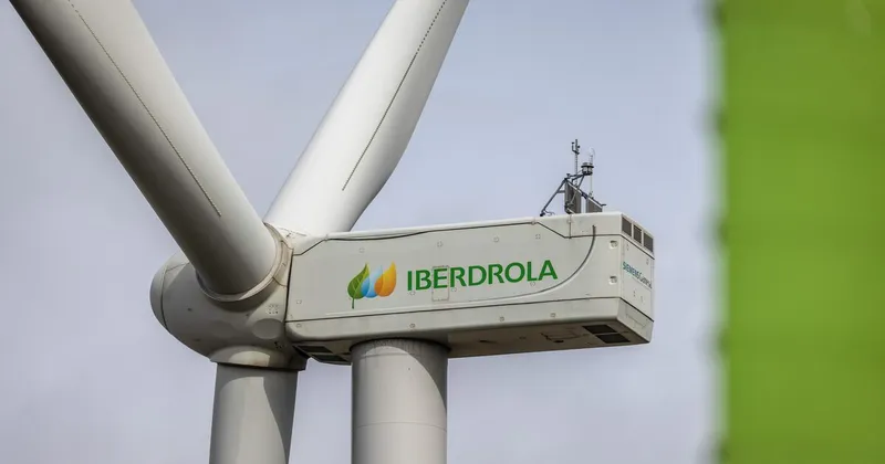 Cox Group obtiene crédito puente al 20% para comprar Iberdrola México