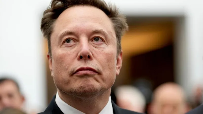 "Para los necios que andan por ahí": Musk revela cómo Zelenski se tendió una trampa a sí mismo