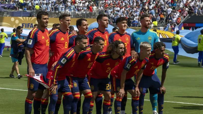 El 1x1 de España al descanso