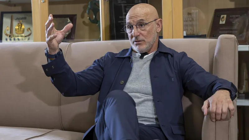 De la Fuente, muy optimista con la recuperación de Lamine Yamal: "Llegará en perfectas condiciones"