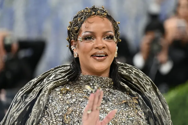 Rihanna revela el número de canciones inéditas que tiene guardadas