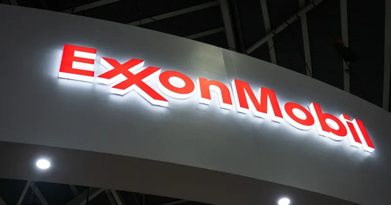 ExxonMobil alerta que el carbón impulsa las emisiones y el mundo va hacia un calentamiento de hasta 3°C