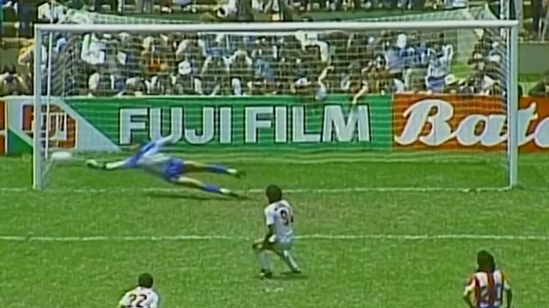 40 años del penal que falló Hugo Sánchez en México 86 y por qué dice él que no lo falló