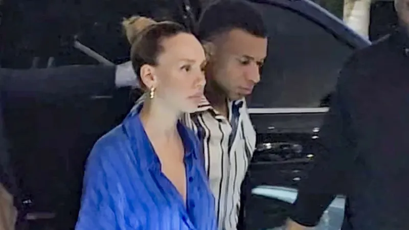 Ester Expósito y Kylian Mbappé, tomados de la mano, disfrutan de la vida nocturna de Miami tras el Mundial 2026