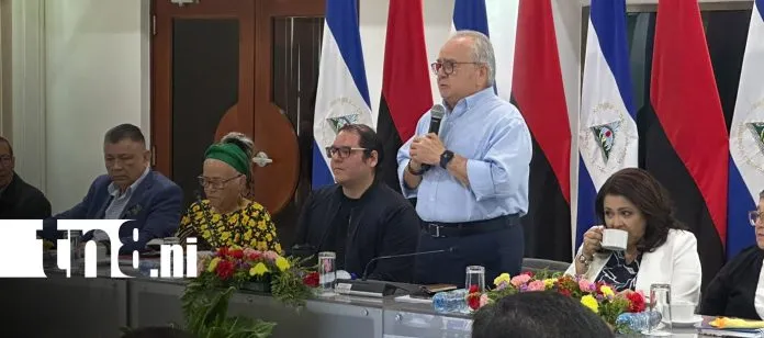 Iglesias dan su “sí” a la reforma constitucional y llaman a proteger la paz...