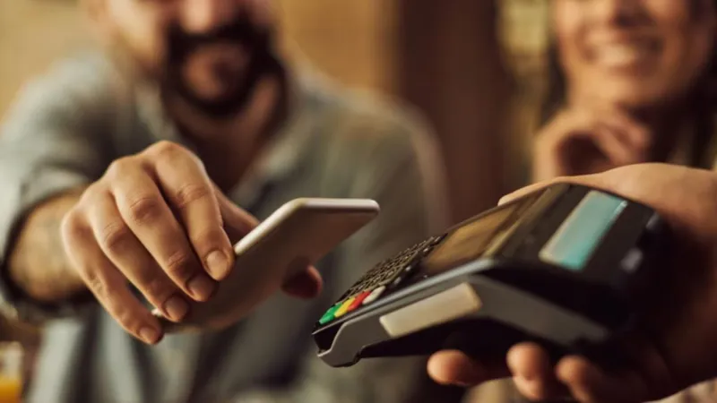 Pago sin contacto: cómo funciona la tecnología NFC y qué tan segura es