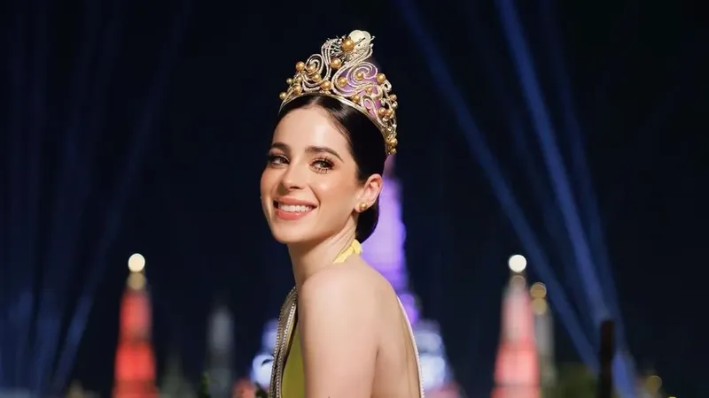 Fátima Bosch, Miss Universe, regresa a México en medio de la polémica con Nawat