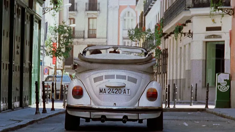Hace 30 años se rodó una de las escenas más icónicas del cine español: "Lo que había alrededor de la cámara era una pesadilla"