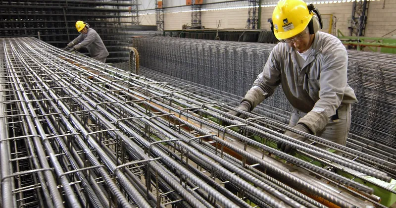 Multimillonarios del acero de Brasil desafían el avance de China en la siderurgia latinoamericana