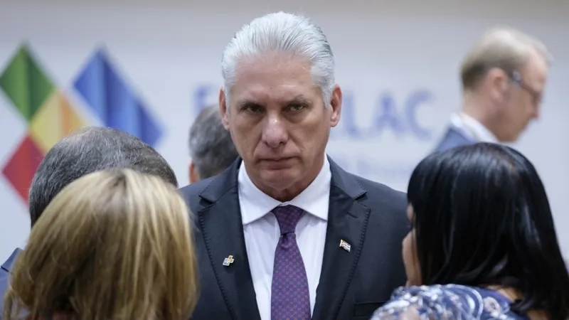 Díaz-Canel acusa a EEUU de liberar “una guerra despiadada” contra Cuba