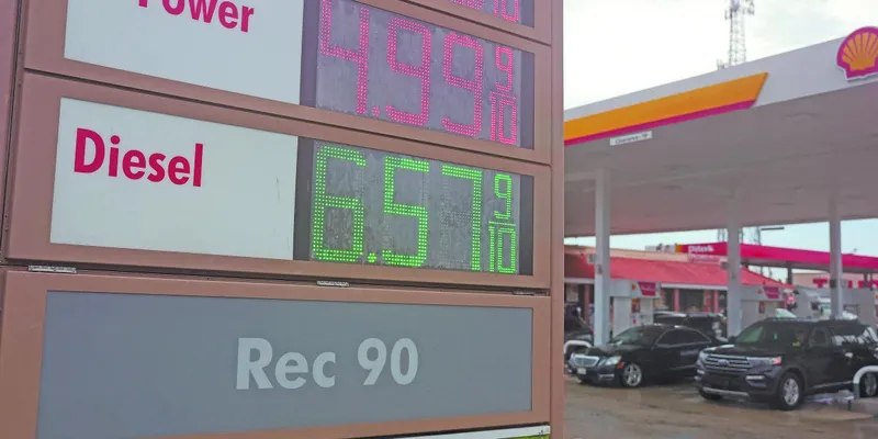 En EU, altos precios del combustible presionan a agricultores