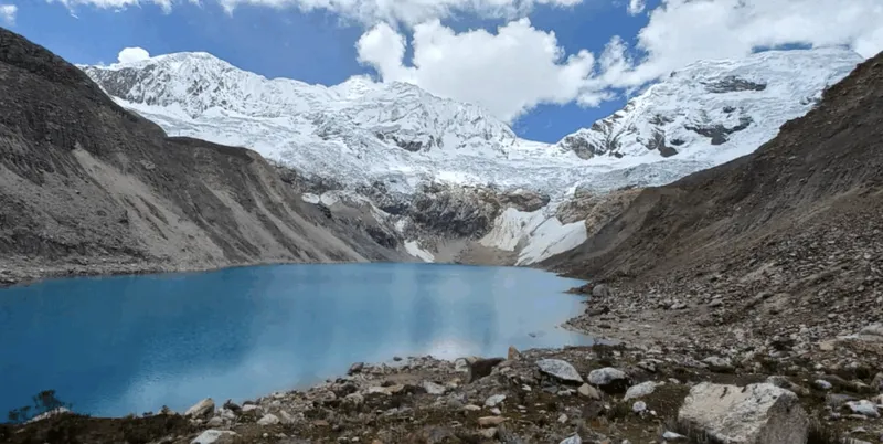 Actividad sísmica en Andes peruanos podría provocar un alud trágico como en Nepal