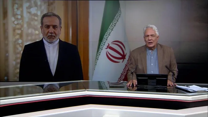Irán destaca su poderío y pide unidad regional frente a amenazas - Noticiero 22:30