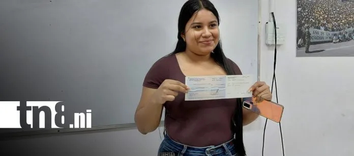 Becas Pueblo Presidente llegan a miles de jóvenes en Nicaragua