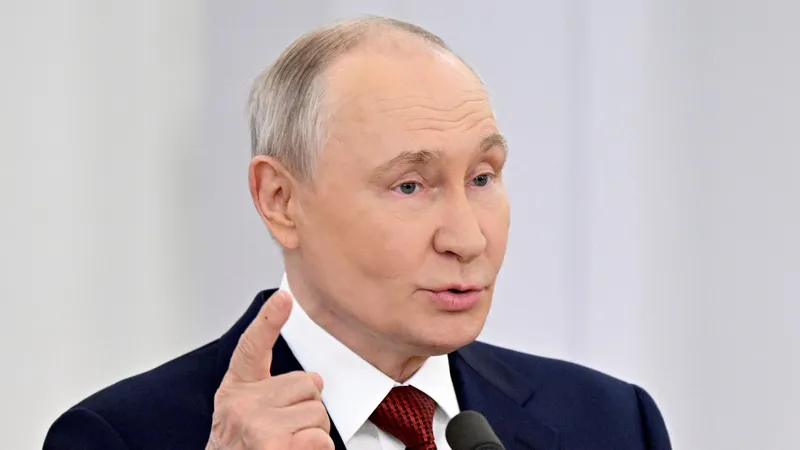 Putin descarta consecuencias críticas por los ataques terroristas contra la infraestructura de Rusia