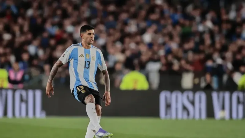 El 'Cuti' Romero sigue esperando al Barça