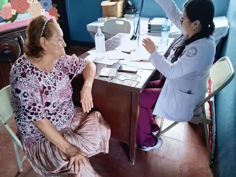 Más de 155 mil familias recibirán atención médica