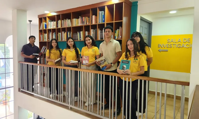 Universitarios fortalecen la memoria histórica en la Casa de la Soberanía