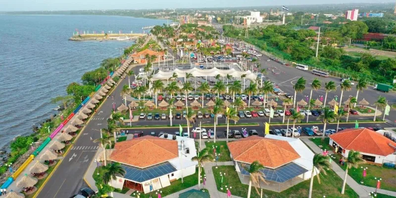 Nacionales y extranjeros disfrutan de los Puertos Turísticos del país