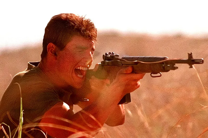 Con 7 nominaciones y 2 Óscar, esta noche puedes ver en streaming una gran película bélica con Tom Cruise