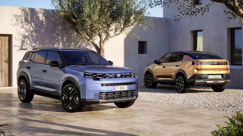 Con 4,5 metros de largo, FIAT apunta al Dacia Bigster con un SUV eléctrico de hasta 7 plazas y dos formatos diferentes