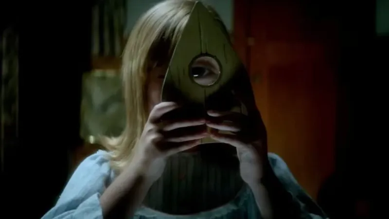Esta película es tan terrible que su precuela la supera en todos los ámbitos: una película de 99 minutos que funciona como un tiro
