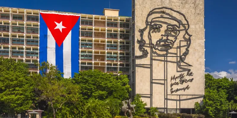 “Terrorismo económico”: Irán condena las medidas de Washington contra Cuba
