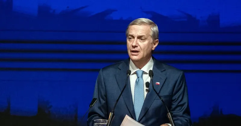 Kast propone una reforma constitucional para endurecer la lucha contra el crimen en Chile