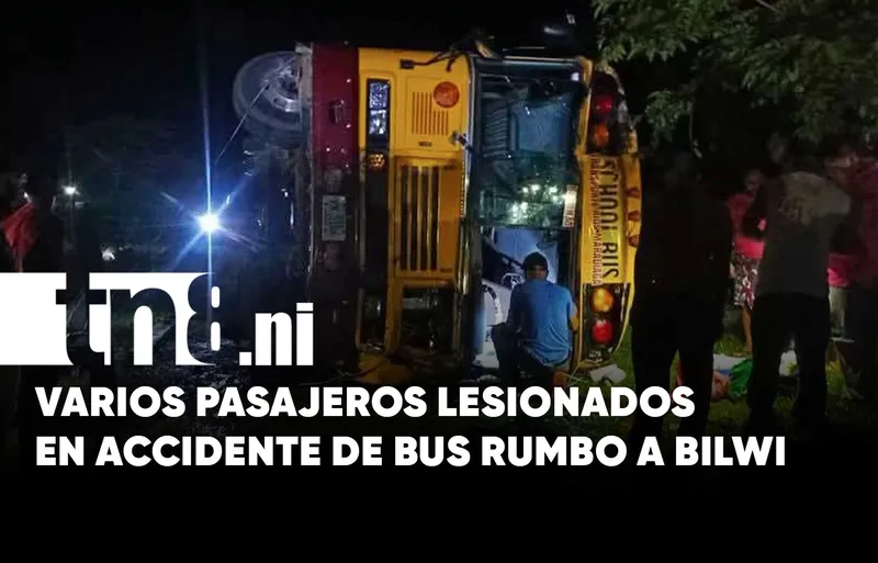 Bus rumbo a Bilwi sufre accidente en El Galerón y deja varios lesionados