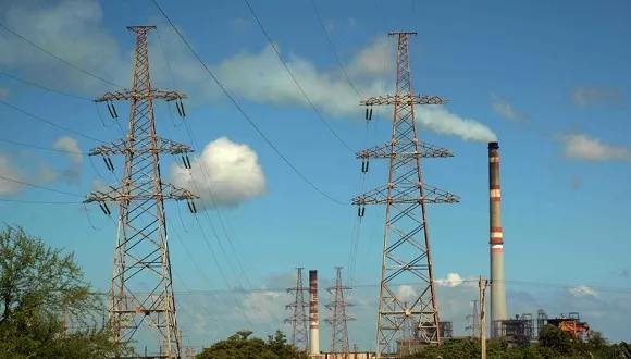 La Unión Eléctrica pronostica para el horario pico nocturno una afectación de 2 147 MW