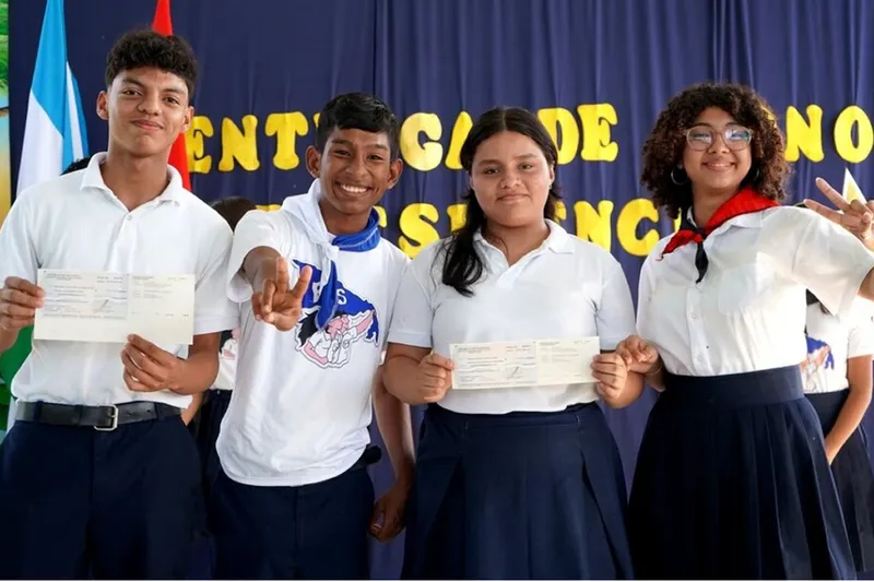 MINED anuncia fechas de matrículas y la entrega del bono escolar 2026