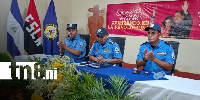 Bomberos Unidos elevan su preparación para enfrentar incendios estructurales