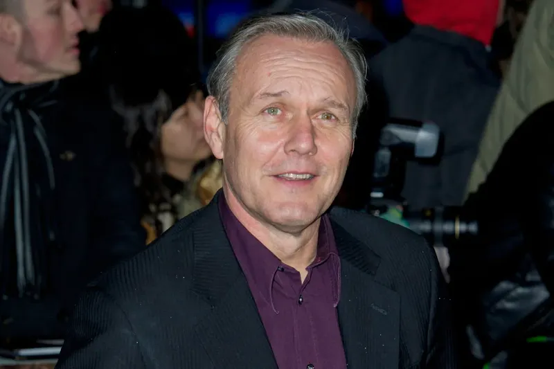 Muere Anthony Stewart Head, actor de “Ted Lasso” y “Buffy the Vampire Slayer”