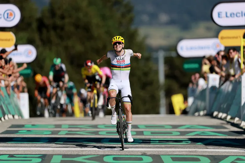 Isaac del Toro le regresó el favor a Tadej Pogacar en la tercera etapa del Tour