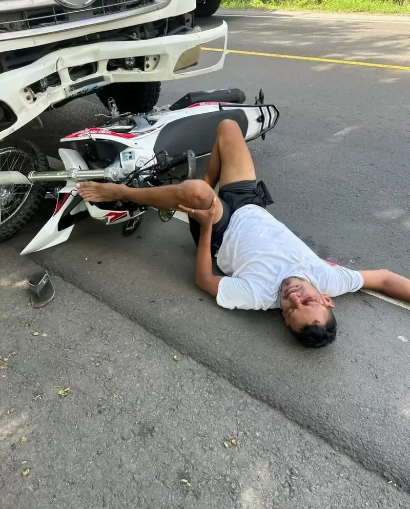 Lanzador leonés Junior Téllez va a parar al hospital tras accidentarse en moto