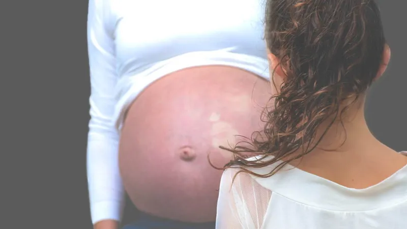 ¡Otra niña embarazada! Detectan a menor de 12 años CON 8 MESES de gestación en Coahuila