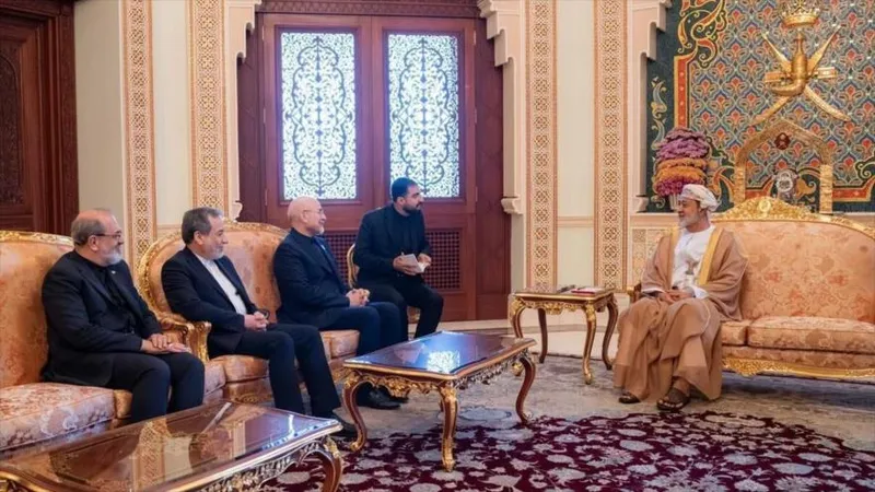 Irán y Omán crearán comité conjunto para gestionar navegación en Ormuz