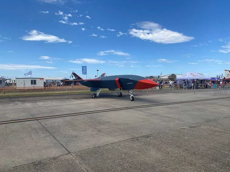 Boeing dispara el valor del dron MQ-28 con seis aparatos y 1.400 millones