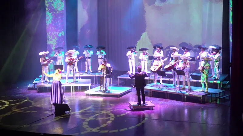 INCANTO y Mariachi Garibaldi celebran a las madres con una espectacular serenata
