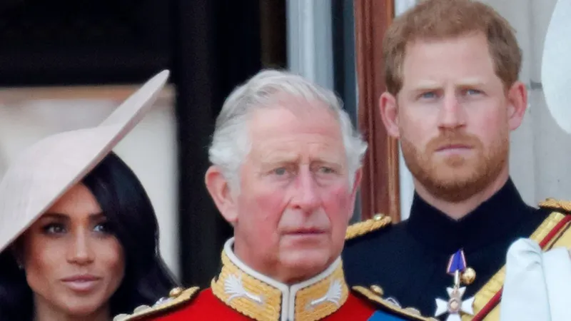 Harry y Meghan no retoman sus funciones reales pese a su regreso a Reino Unido: así lo dejó claro el rey Carlos III