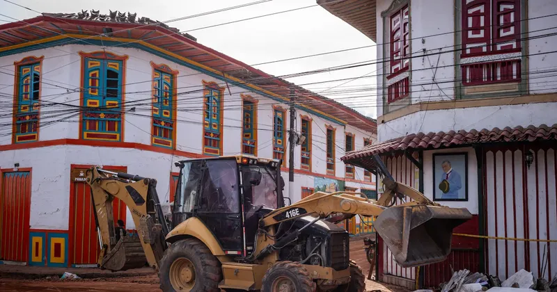 Zonas colombianas devastadas cercanas al epicentro del terremoto se enfrentan a una costosa reconstrucción