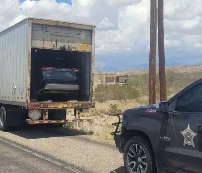 Arrestan en Texas a nicaragüense con 3 vehículos robados rumbo a México