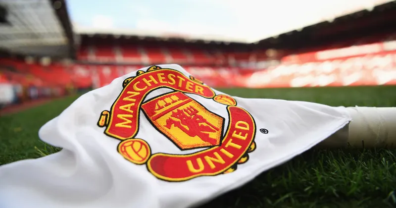 La familia Glazer debate una posible venta de participaciones del Manchester United