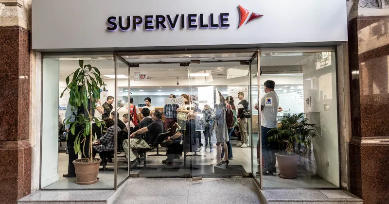 Supervielle revirtió pérdidas y una consultora consideró que “cotiza con descuento desmedido”
